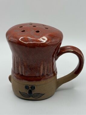 Takahashi Stoneware Le Chef Sugar or Cheese Shaker Decorative New Japan about 5”